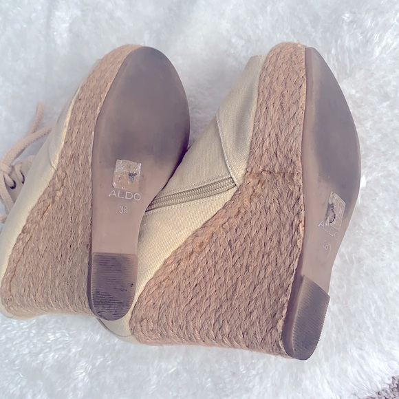 Aldo Beige Wedge Heel in a Size 8 - Picture 4 of 5